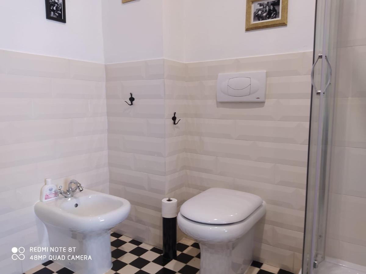Vanity Apartment - 4 Bedrooms With 4 Bathrooms - Ac & Wifi 로마 외부 사진