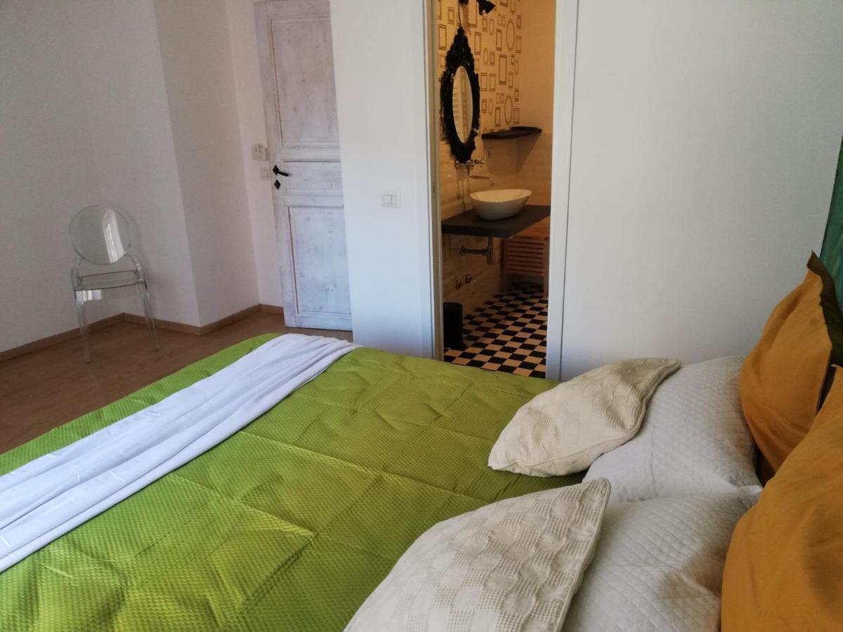 Vanity Apartment - 4 Bedrooms With 4 Bathrooms - Ac & Wifi 로마 외부 사진