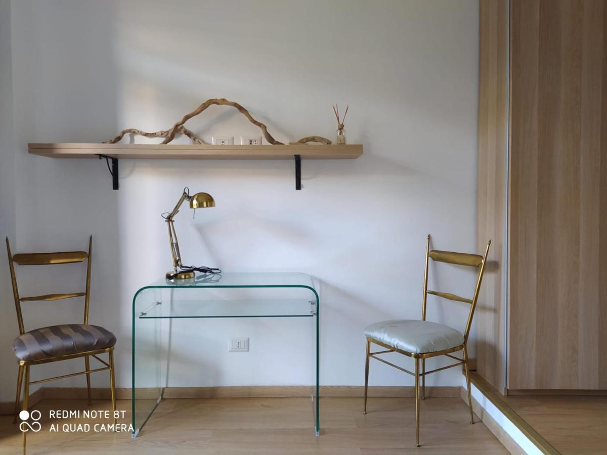 Vanity Apartment - 4 Bedrooms With 4 Bathrooms - Ac & Wifi 로마 외부 사진