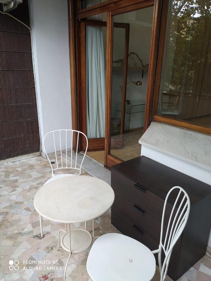 Vanity Apartment - 4 Bedrooms With 4 Bathrooms - Ac & Wifi 로마 외부 사진