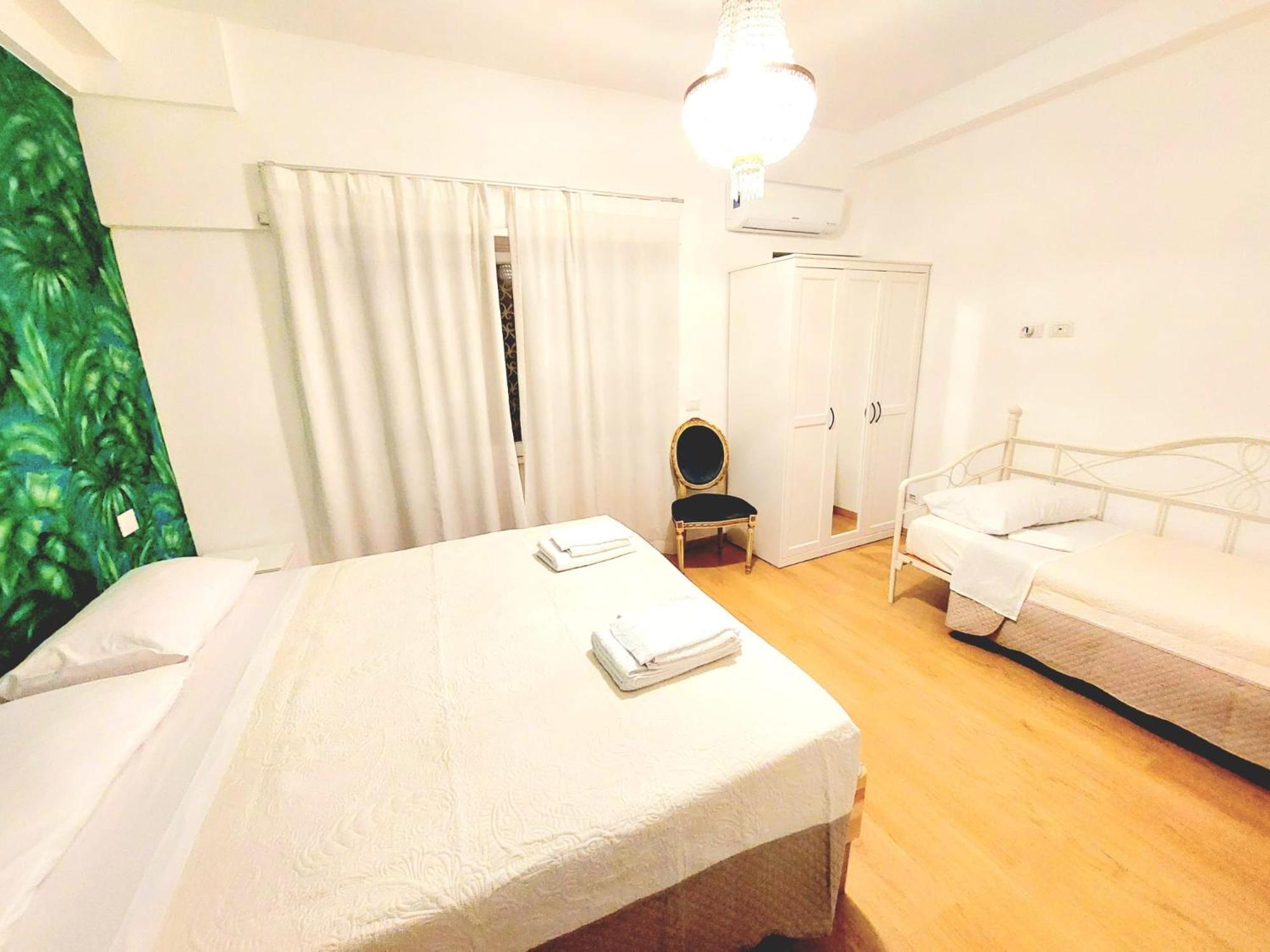 Vanity Apartment - 4 Bedrooms With 4 Bathrooms - Ac & Wifi 로마 외부 사진