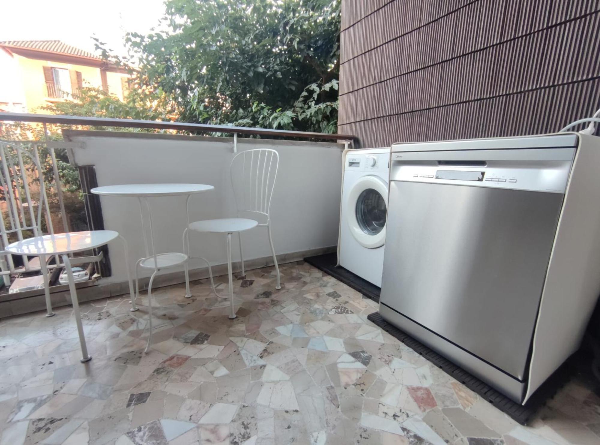 Vanity Apartment - 4 Bedrooms With 4 Bathrooms - Ac & Wifi 로마 외부 사진